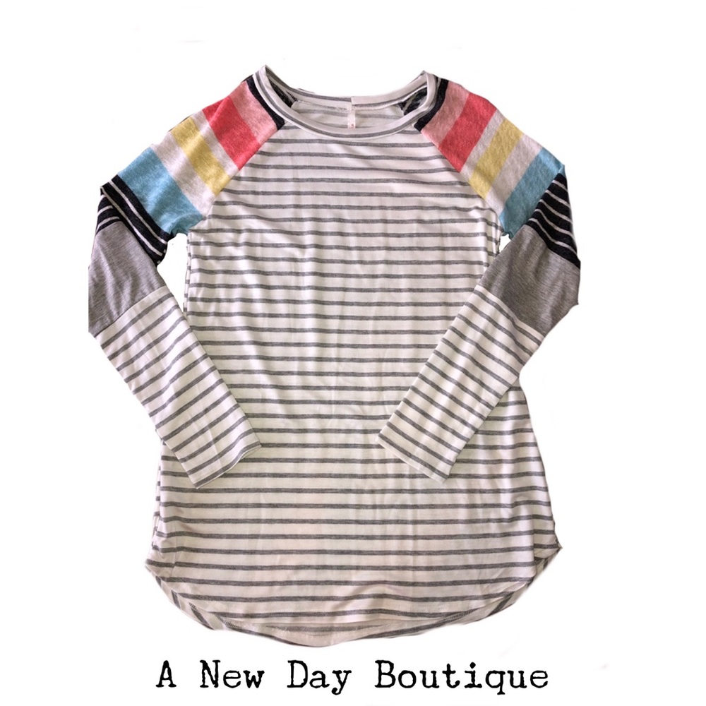 Long sleeve color block top